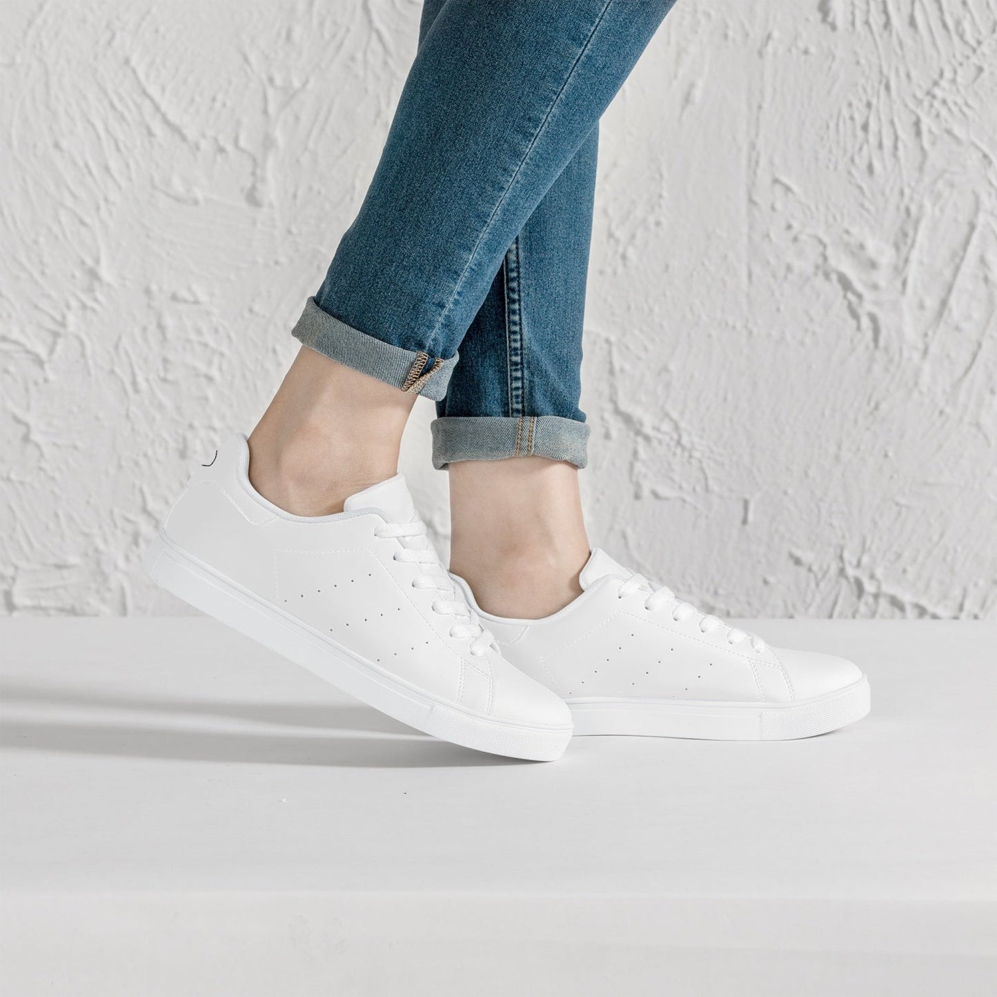 Jacki Easlick Lux Egg Low-Top Leather Sneakers