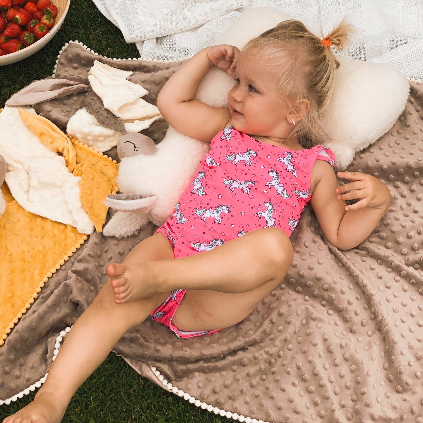 2in1 Blanket with sewn-up Baby Comforter, cappuccino